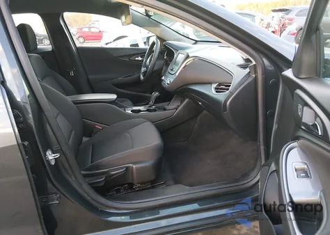 2018 Chevrolet Malibu 1Ls из США, поврежденный, VIN 1G1ZB5STXJF220050